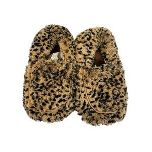 Warmies Woman's Microwavable Fuzzy Slippers.‎ Leopard Print. One size Up to Sz 9